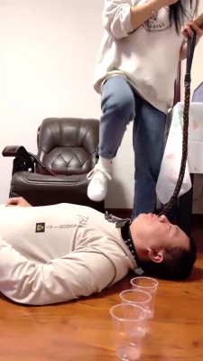 图片[7]_【申小悦】小白鞋学生-强迫喝圣水/虐打/白袜塞嘴 bf27746_HD绳艺资源