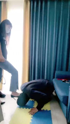 图片[6]_【兔兔大人】高跟裸足踩踏/恋足舔 bf27667_HD绳艺资源