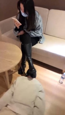 图片[6]_【槿一】卑微脚垫桌下舔鞋实录 bf27678_HD绳艺资源