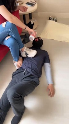 【槿一】晨调恋足狗/舔脏鞋喂食 bf27930_HD绳艺资源