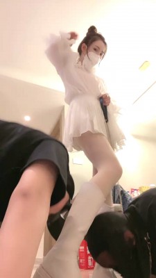 图片[4]_【cici】车模S-关狗笼/双狗舔脏鞋闻丝袜脚/求圣水 bf27919_HD绳艺资源