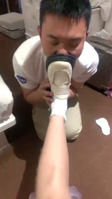 图片[4]_【术术】穿着丝袜来找虐的狗 bf27885_HD绳艺资源