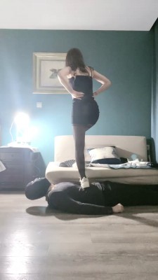 图片[7]_【领主老大】黑丝高跟女神-转胯/黑丝高跟踩狗舌/跳踩/口水喂食 bf28108_HD绳艺资源