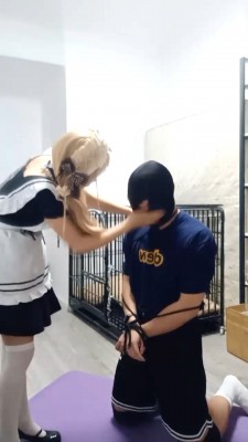 图片[4]_【乔颖】女仆诱惑-白丝踩踏提档/耳光抽/坐脸窒息/骑马虐乳 bf28065_HD绳艺资源