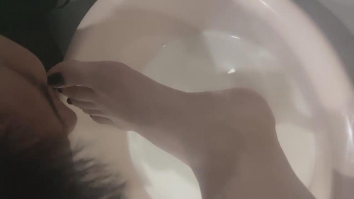 图片[2]_【馨馨S】喝洗脚水圣水/全体重踩踏  JS23050703_HD绳艺资源