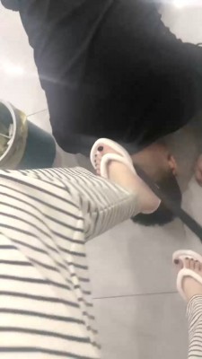 图片[6]_【馨馨S】喝洗脚水圣水/全体重踩踏  JS23050703_HD绳艺资源