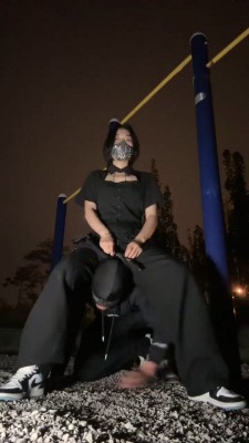 图片[3]_【朱砂痣S】户外虐打狗-裸足喂酸奶/提档/臭脚捂脸 bf28089_HD绳艺资源