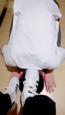 图片[2]_【曼妮老师】贝壳头黑丝脚闻舔/喂食鞋垫面包/踩踏深喉 bf28015_HD绳艺资源