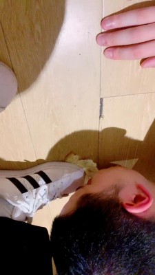 图片[4]_【曼妮老师】贝壳头黑丝脚闻舔/喂食鞋垫面包/踩踏深喉 bf28015_HD绳艺资源