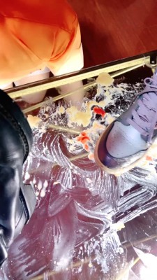 图片[3]_【茹雪】情侣奴-奴下奴-贝壳头长靴运动鞋高跟踩踏喂食 bf28024_HD绳艺资源