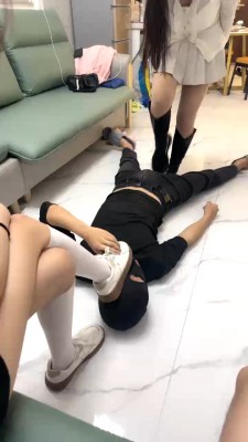 图片[10]_【阿昆】双S-黑白长靴刑虐-重度提档/掐脖窒息/骑马耳光 bf28035_HD绳艺资源