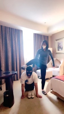 图片[2]_【冷颜】运动后运动鞋原味船袜气味羞辱 bf27977_HD绳艺资源