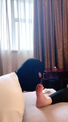 图片[6]_【冷颜】运动后运动鞋原味船袜气味羞辱 bf27977_HD绳艺资源