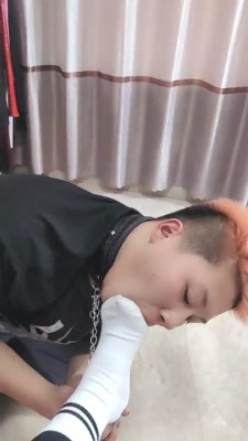 图片[6]_【月夕】艺术圣水面包/白袜丝袜训狗/骑马口水藤条耳光 bf27974_HD绳艺资源