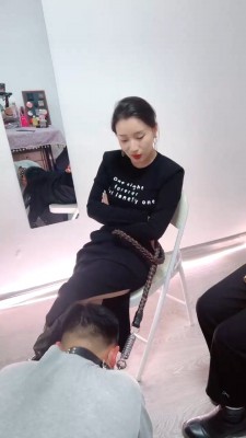 图片[2]_【潘妮绳艺导师】双S-前任和未婚妻一起虐-叼鞋子/狗链遛狗/踩踏 bf27948_HD绳艺资源
