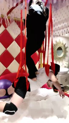 图片[3]_【绝美双主】双主VS双狗-吊绑狗全体重踩/踢打 bf28152_HD绳艺资源