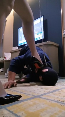 图片[2]_【冰沫】御姐调坐垫狗/丝袜套头塞嘴/艺术喝浓痰升水西瓜汁 bf28169_HD绳艺资源