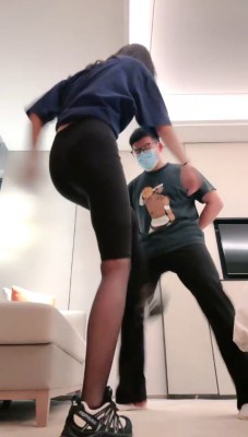 图片[3]_【jenn】黑丝运动鞋重度提档/人肉坐垫/转胯 bf28176_HD绳艺资源