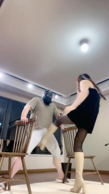 图片[4]_【仙女殿下】双S各式长靴轮番高难度挑战踢裆【双视角版】 bf28131_HD绳艺资源