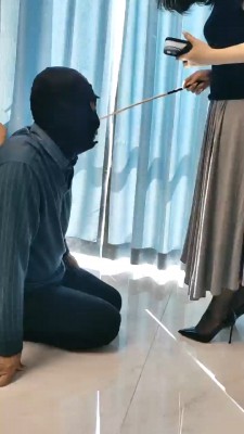 【辣姐】全程藤条暴揍废物老狗 bf28307_HD绳艺资源