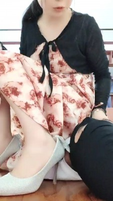 【申小悦】狗链遛狗/肉丝脚踩狗/喂口水/踩狗爪 bf28300_HD绳艺资源