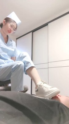 【嘉妮S】制服诱惑-护士的特殊治疗【完整版】 bf28247_HD绳艺资源