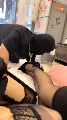 图片[9]_【厌梨S】双S-黑丝美腿诱惑-辱骂训练踩踏【完整版】 bf28232_HD绳艺资源