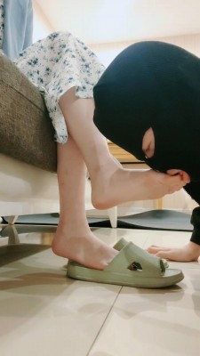 图片[2]_【芹泽蕾拉】萝莉主首调狗/骑马坐垫/裸足狂舔  JS23051206_HD绳艺资源