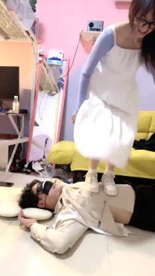 图片[3]_【绝美双主】双S-小白鞋运动鞋全体重跳踩 bf28190_HD绳艺资源