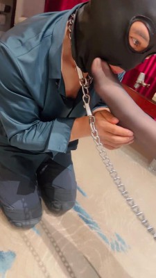 【夜伴大小姐】晨调狂舔黑丝脚/美足保养 bf28179_HD绳艺资源