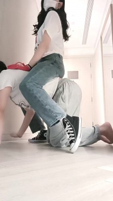 【米小唐】高帮帆布鞋御姐-踩头/掐播窒息/绳艺技巧 bf28188_HD绳艺资源