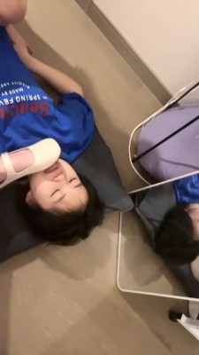 图片[2]_【橘子没熟】双母狗-舔脏鞋原味裸足-互相舔脚/内裤套头 bf28248_HD绳艺资源