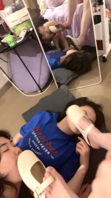 图片[4]_【橘子没熟】双母狗-舔脏鞋原味裸足-互相舔脚/内裤套头 bf28248_HD绳艺资源