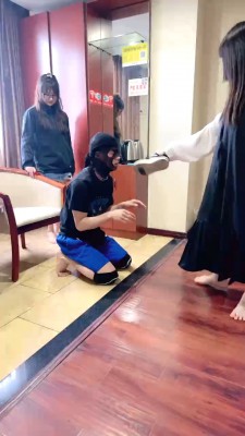 图片[3]_【绝美双主】姐妹花-臭脚喂食/转胯爬行/加官窒息 bf28221_HD绳艺资源