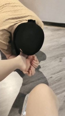 图片[8]_【多多】肉丝脚捂脸/训练/全体重踩踏 bf28246_HD绳艺资源