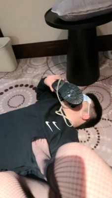 图片[10]_【jenn】短靴黑网袜全体重踩踏/重度提档/抽耳光 bf28207_HD绳艺资源