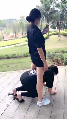 图片[2]_【丹祖宗】户外母畜-拽头发/转胯/闻原味白袜/耳光/骑马叼袜 bf28494_HD绳艺资源