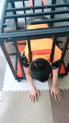 图片[4]_【媚娘S】姐妹狗笼圈养双狗-全体重踩踏【双视角版】 JS23051706_HD绳艺资源