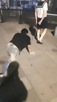 【欣欣】深夜户外调-狗链遛狗爬行/骑脖子/吃袜子转胯【完整版】 bf28455_HD绳艺资源