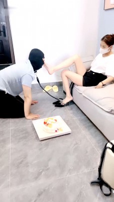 图片[7]_【尤黎】特殊生日-长腿姐姐踩踏蛋糕喂食/臭脚捂脸【完整版】 bf28447_HD绳艺资源