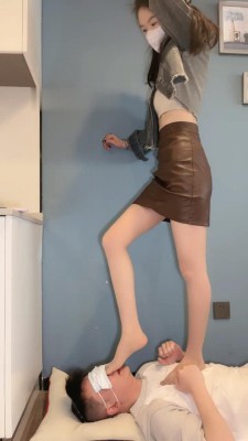 图片[6]_【万一】生活化调-坐垫伺候/全体重踩踏/脚喂酸奶/高跟插嘴 bf28424_HD绳艺资源