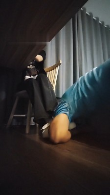 【黑狗】素人学生主骑马/全体重踩踏/穿鞋提档 bf28451_HD绳艺资源