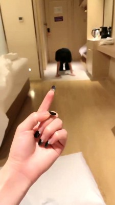 【小痴大大】JK洛丽塔皮鞋白袜-竖中指羞辱/鞋插嘴/掐脖窒息 bf28456_HD绳艺资源