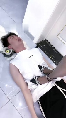 图片[4]_【麋鹿银儿】高跟重度踩踏/虐乳/窒息控制/黑丝脚深喉/踩踏喂食 bf28475_HD绳艺资源