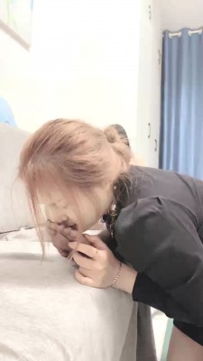 图片[2]_【尤物】闺蜜羞涩舔黑丝脚/转胯之辱/下跪按摩 bf28398_HD绳艺资源