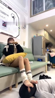 图片[5]_【阿昆】学生妹首调-长筒袜皮鞋舔/臭脚蹂躏脸/酸奶喂食 bf28485_HD绳艺资源