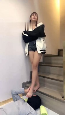 图片[9]_【阿昆】学生妹首调-长筒袜皮鞋舔/臭脚蹂躏脸/酸奶喂食 bf28485_HD绳艺资源