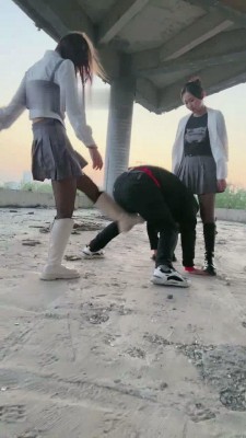 图片[8]_【领主老大】长靴双S户外暴虐/踩踏踢裆狠踹/舔脏鞋底/喂浓痰 bf28382_HD绳艺资源