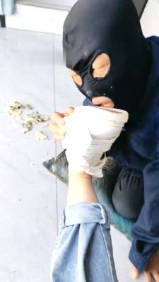 图片[4]_【辣姐】开发修理工做狗-舔脏小白鞋/碾压喂食/骑马坐垫 JS23051602_HD绳艺资源