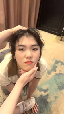 【橘子没熟】母畜-舔脏小白鞋闻原味白袜/镜前羞辱 bf29205_HD绳艺资源